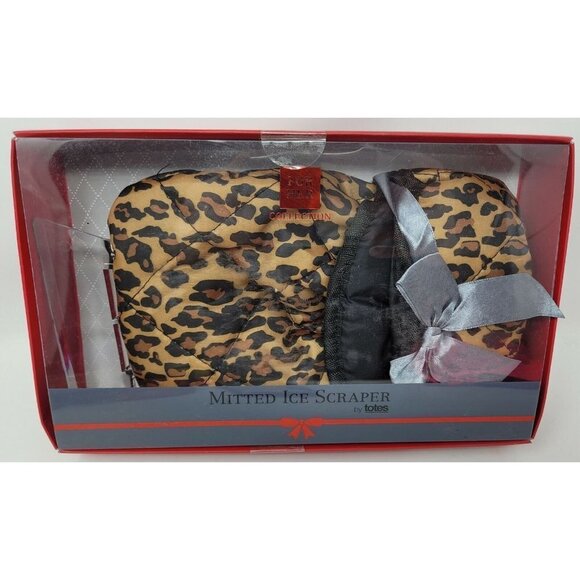 Mitted Ice Scraper by Totes - Great Gift Preset for Mother, Wife, Girlfriend - Picture 1 of 3